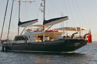 Gulet Levantin -  Aft View